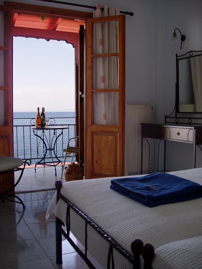 Hotel Anniska Kardhamili Zimmer foto